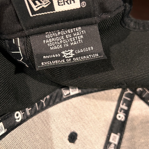 NBA 9Fifty LOS ANGELES LAKERS Black 950 Adjustable Snapback Cap New Era Hat - Picture 4 of 5